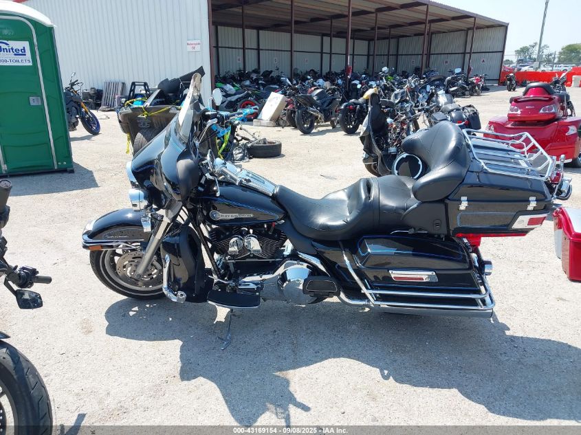 2006 Harley-Davidson Flhtcui Shrine VIN: 1HD1FLW166Y677339 Lot: 43169154