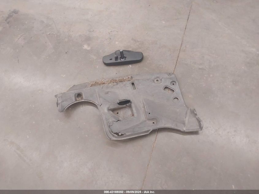 2012 Chevrolet Silverado Lt VIN: 1GCPKSE70CF143655 Lot: 43169350