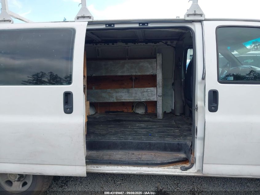 2000 Chevrolet Express VIN: 1GCHG35R6Y1218506 Lot: 43169487