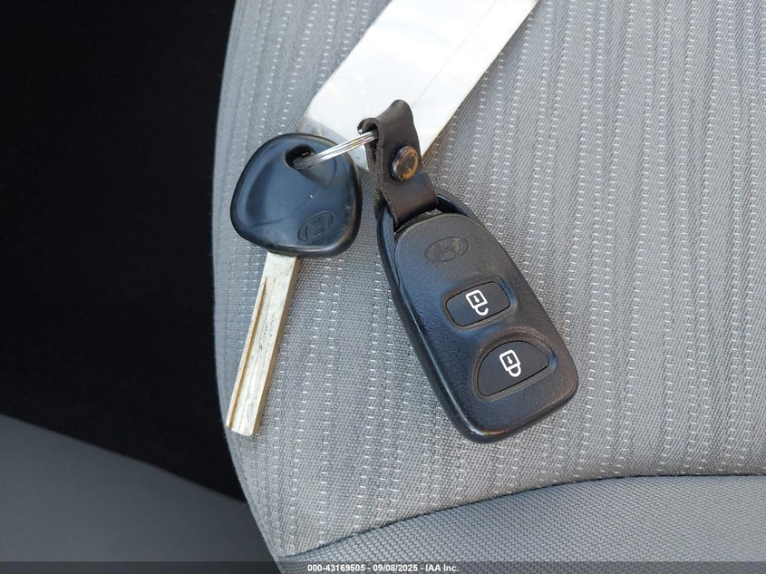 2017 HYUNDAI ACCENT SE - KMHCT4AE4HU252291