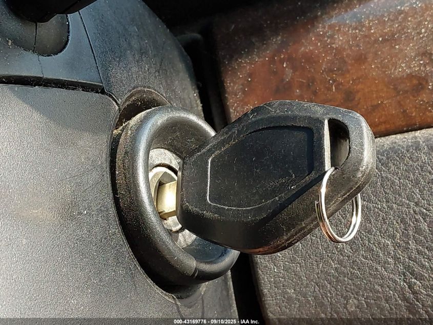 2003 BMW 325Xi VIN: WBAEU33413PM58486 Lot: 43169776