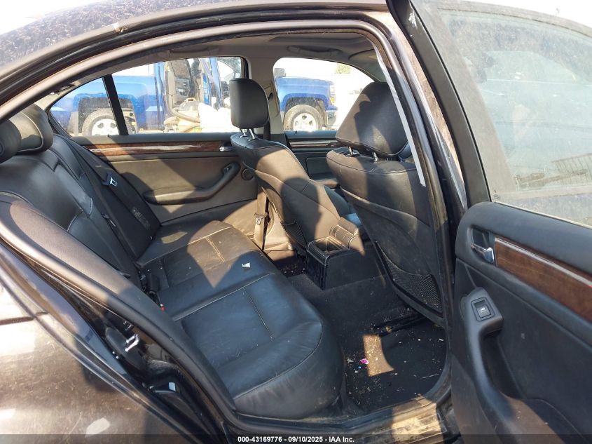 2003 BMW 325Xi VIN: WBAEU33413PM58486 Lot: 43169776