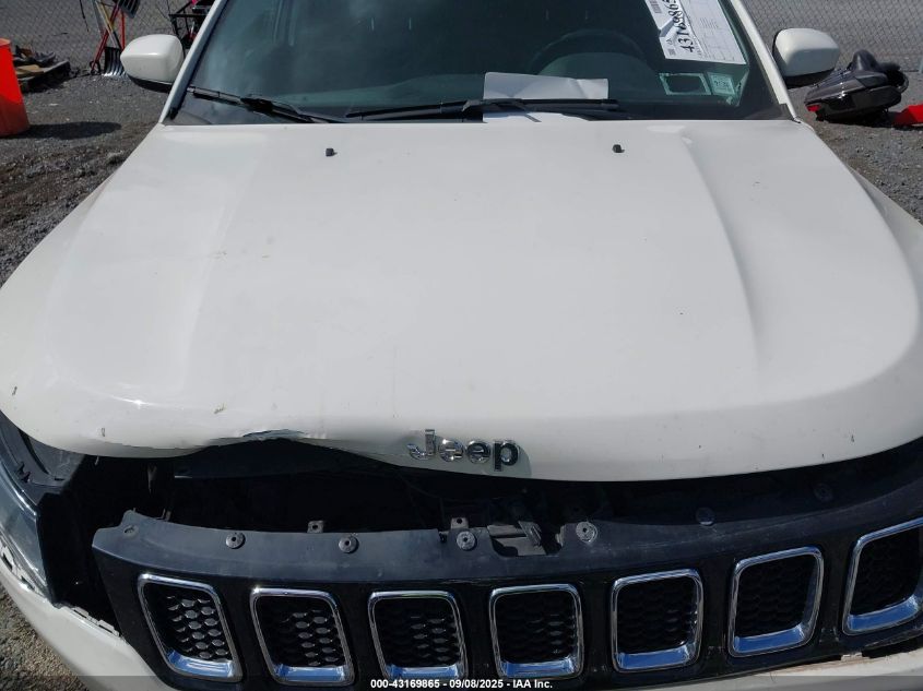 2019 Jeep Compass Latitude 4X4 VIN: 3C4NJDBB8KT813911 Lot: 43169865
