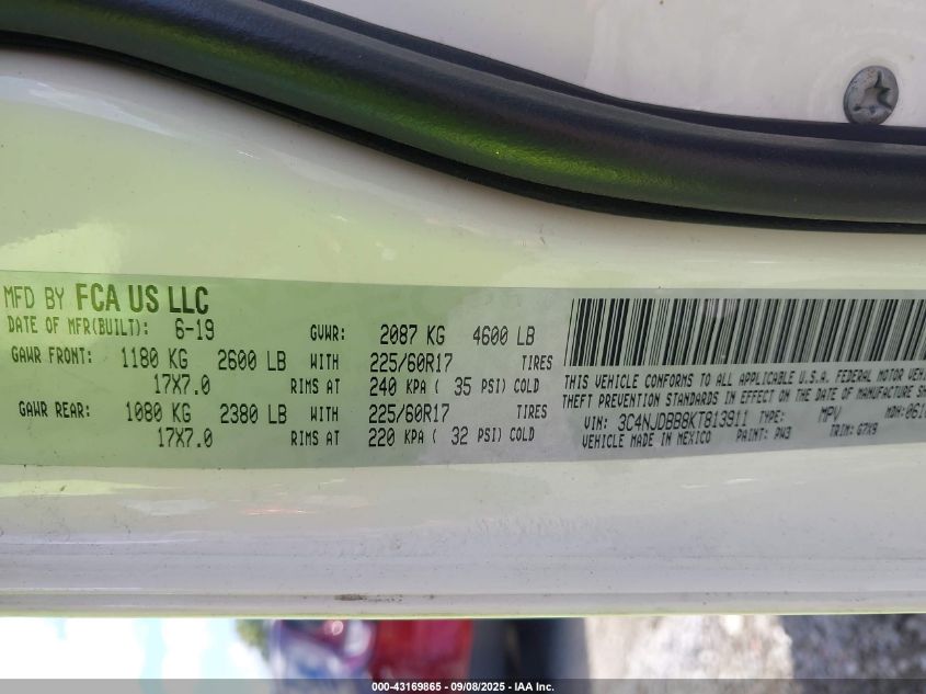 2019 Jeep Compass Latitude 4X4 VIN: 3C4NJDBB8KT813911 Lot: 43169865