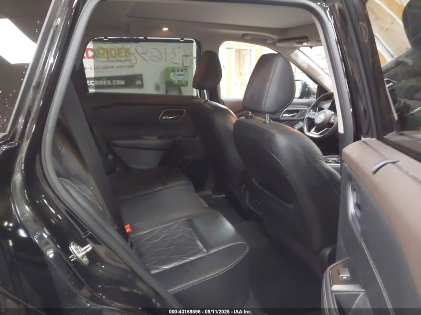 2021 NISSAN ROGUE PLATINUM INTELLIGENT AWD - JN8AT3DD7MW303858