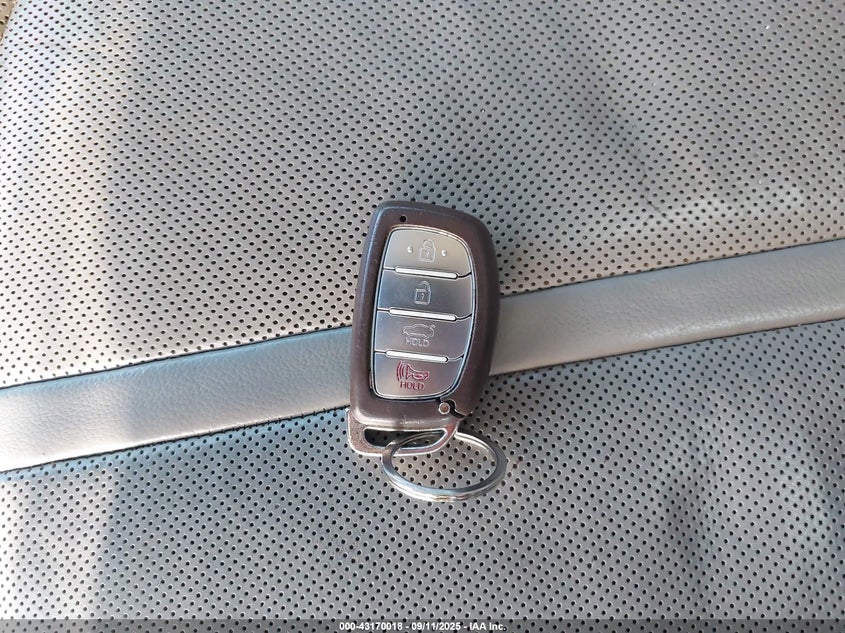 2015 HYUNDAI SONATA LIMITED - 5NPE34AF2FH024044