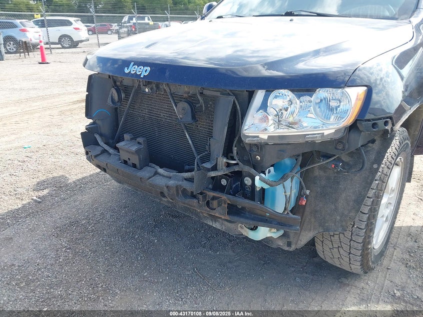 2012 Jeep Grand Cherokee Laredo VIN: 1C4RJFAGXCC267622 Lot: 43170108