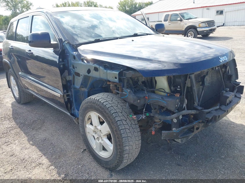2012 Jeep Grand Cherokee Laredo VIN: 1C4RJFAGXCC267622 Lot: 43170108