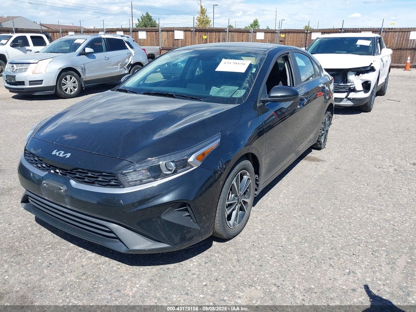 VIN 3KPF24AD1RE792127 2024 KIA FORTE LXS
