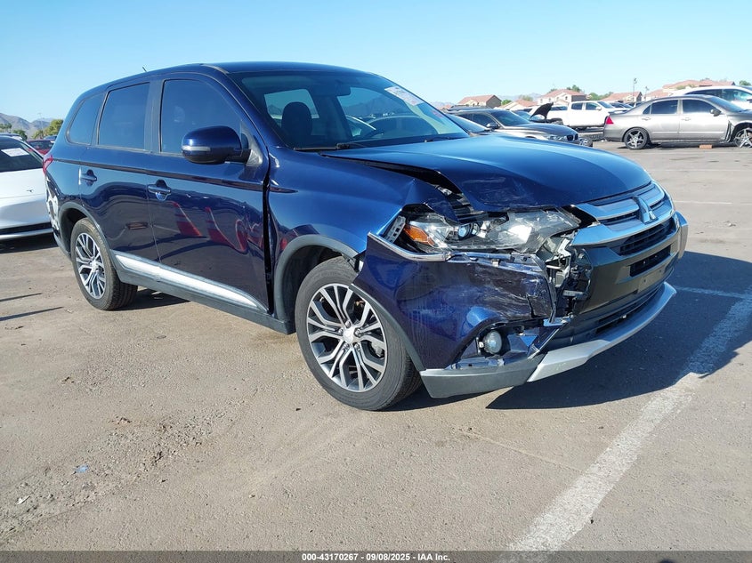 MITSUBISHI OUTLANDER SE