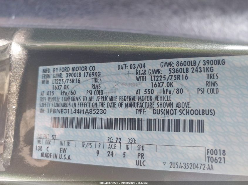 2004 Ford E-350 Super Duty Chateau/Xl/Xlt VIN: 1FBNE31L44HA85230 Lot: 43170275