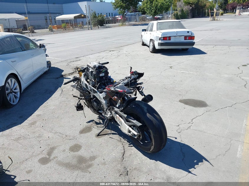 2023 APRILIA RSV4 1100 FACTORY ZD4KYUB08PS000773
