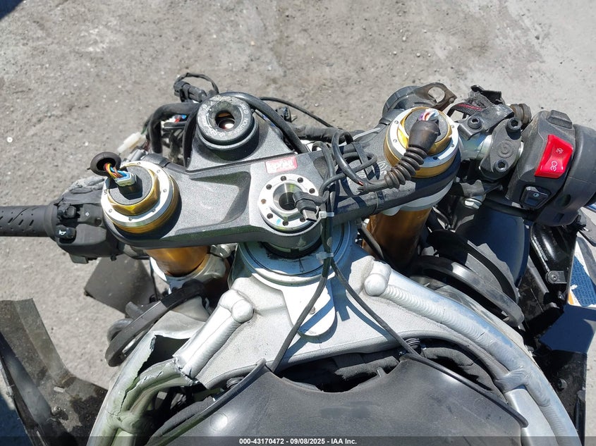 2023 APRILIA RSV4 1100 FACTORY ZD4KYUB08PS000773