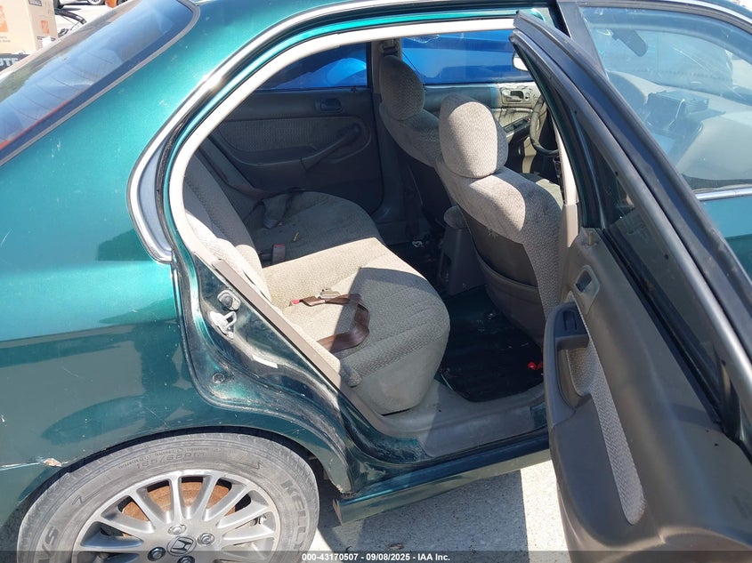 1999 Honda Civic Lx VIN: 2HGEJ6574XH504778 Lot: 43170507