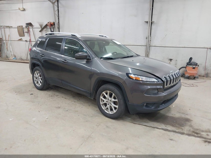 1C4PJMCB1HW524072 2017 Jeep Cherokee Latitude 4X4 auction photo 1