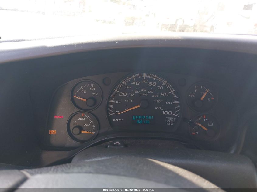 2006 GMC Savana Cutaway Work Van VIN: 1GDJG31U261260479 Lot: 43170678