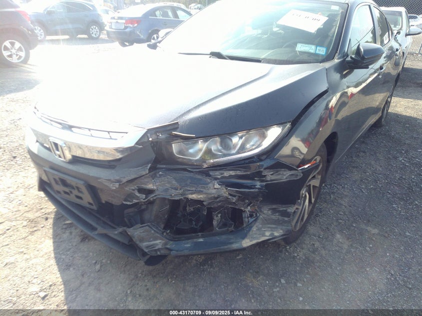 2017 HONDA CIVIC EX 2HGFC2F71HH563763