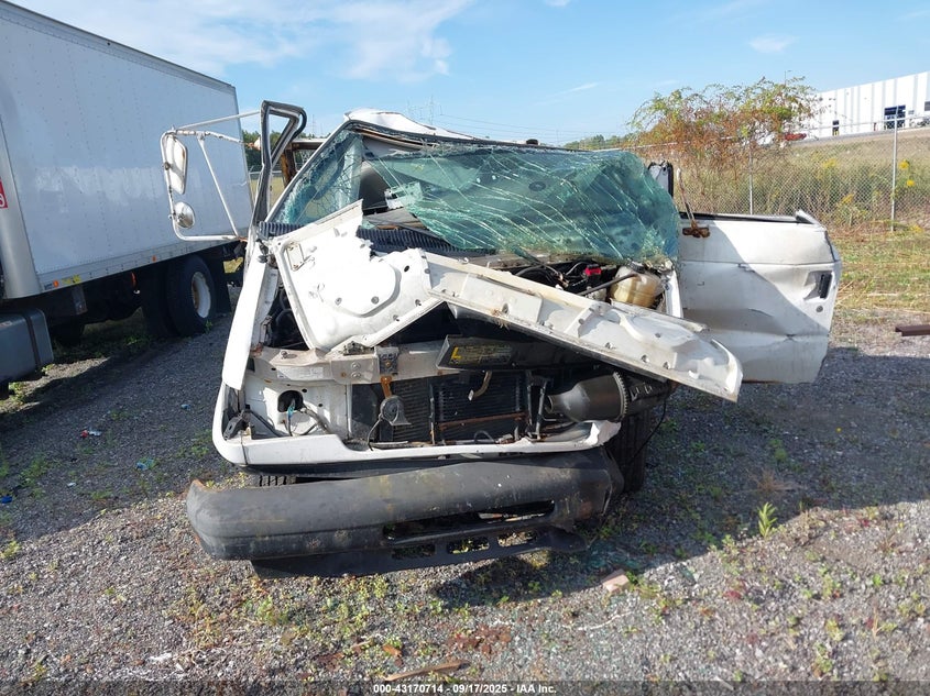 2004 Ford E-350 Cutaway Standard VIN: 1FDWE35L54HB21769 Lot: 43170714