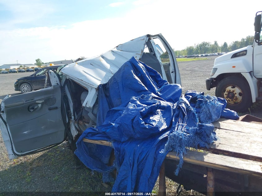 2004 Ford E-350 Cutaway Standard VIN: 1FDWE35L54HB21769 Lot: 43170714