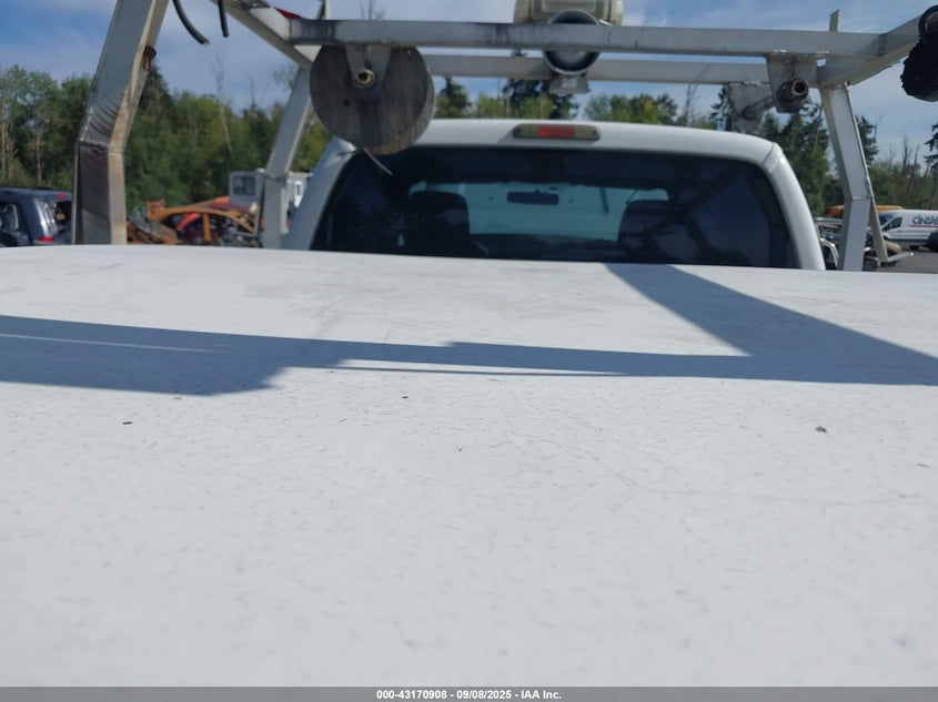 2011 Ford F-350 Xl VIN: 1FD7X3B65BEC03691 Lot: 43170908