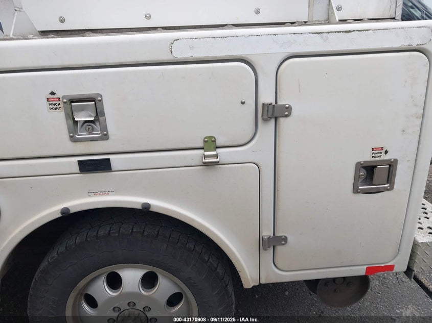 2011 Ford F-350 Xl VIN: 1FD7X3B65BEC03691 Lot: 43170908