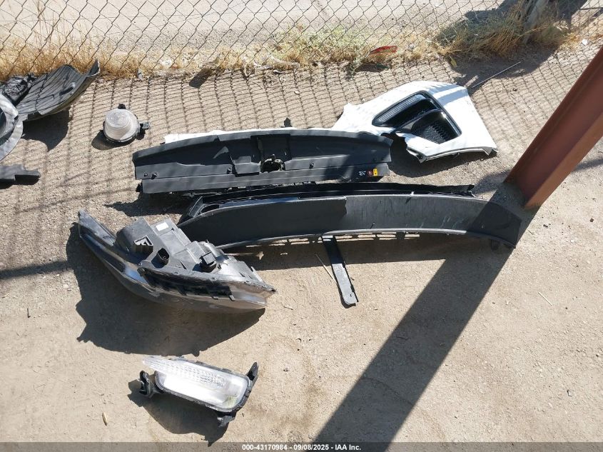 2019 Kia Forte Lxs VIN: 3KPF24AD8KE083622 Lot: 43170984