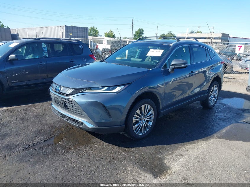 2022 TOYOTA VENZA XLE JTEAAAAH7NJ106700