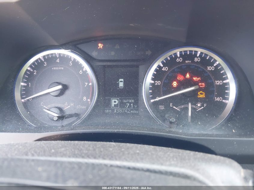 2015 Toyota Highlander Le V6 VIN: 5TDBKRFH1FS192460 Lot: 43171184