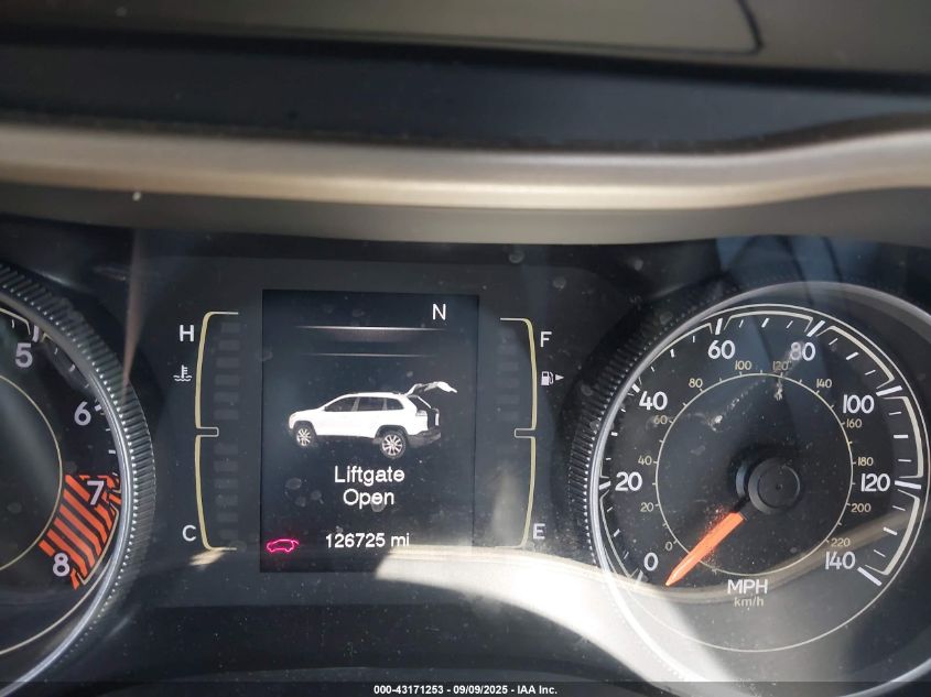 2015 Jeep Cherokee Latitude VIN: 1C4PJLCS8FW643051 Lot: 43171253