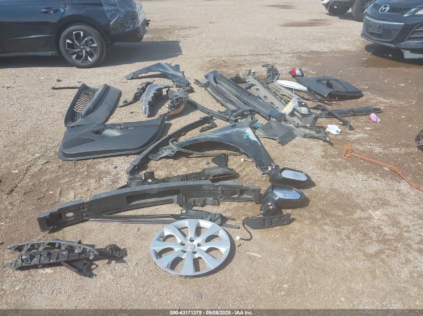 2022 Toyota Corolla Le VIN: 5YFEPMAE8NP324927 Lot: 43171379