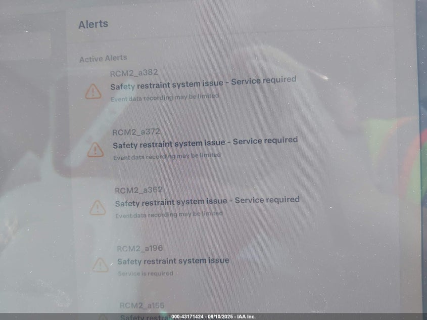 2022 Tesla Model Y Long Range Dual Motor All-Wheel Drive VIN: 7SAYGDEE9NF400886 Lot: 43171424