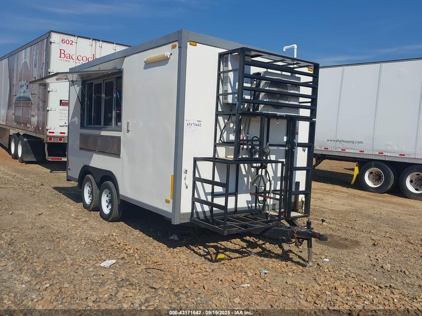 3F9F1A325PM066077 2023 Fud Trailers Food Trailer auction photo 1