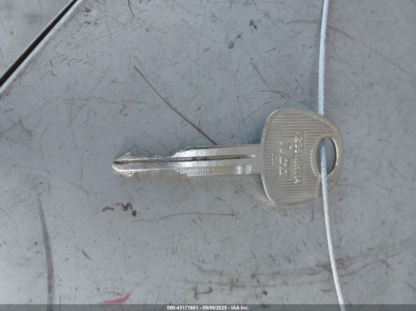 2005 Hyundai Elantra Gls/Gt VIN: KMHDN46D55U149892 Lot: 43171681