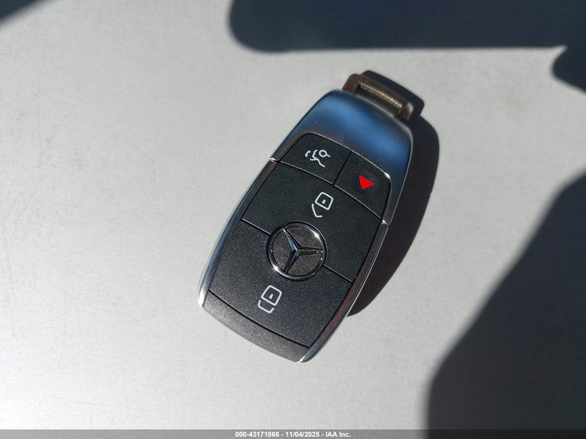 WDC0G8DB3LF690750 2020 MERCEDES-BENZ GLC photo no. 11