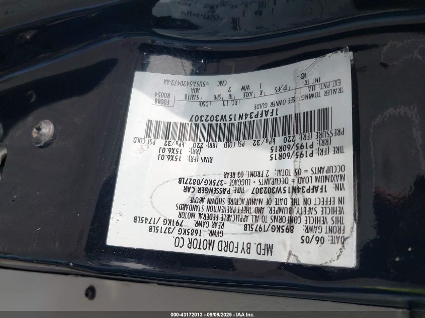 2005 Ford Focus Zx4 VIN: 1FAFP34N15W302307 Lot: 43172013