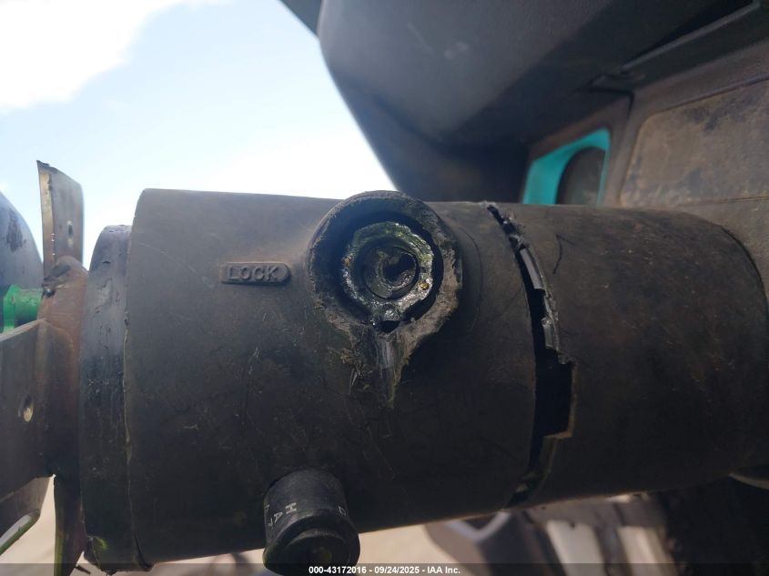 1990 Jeep Wrangler / Yj VIN: 2J4FY29TXLJ546058 Lot: 43172016