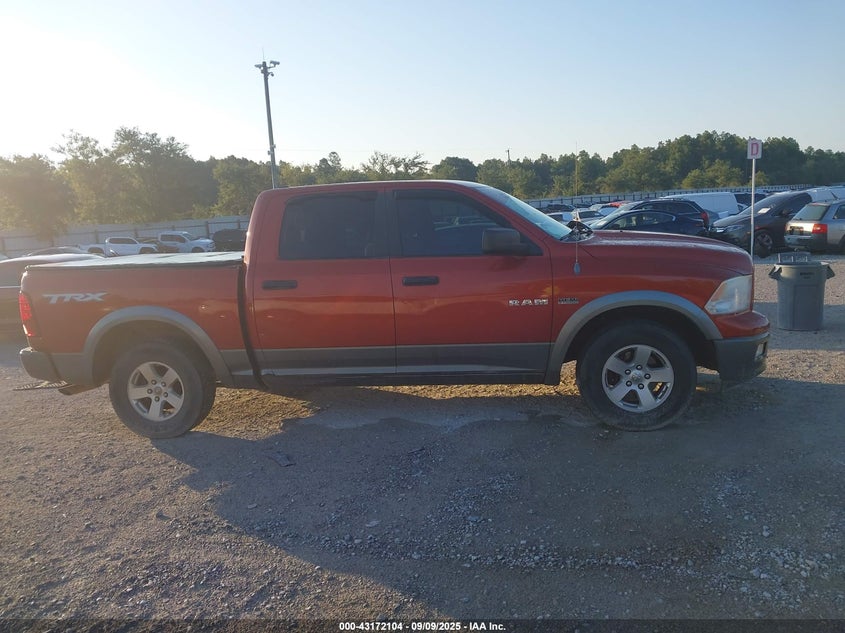 2009 Dodge Ram 1500 Slt/Sport/Trx VIN: 1D3HB13T69S745014 Lot: 43172104