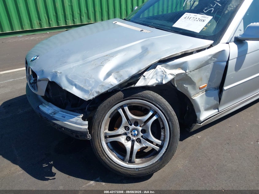 2002 BMW 325Ci VIN: WBABS33422PG88399 Lot: 43172208