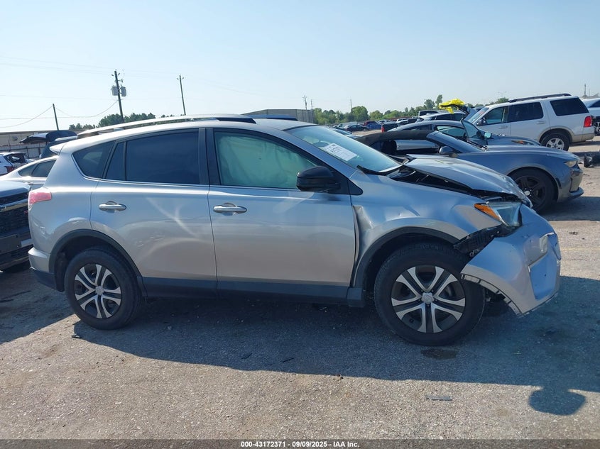 2018 TOYOTA RAV4 LE - JTMZFREV4JJ159954