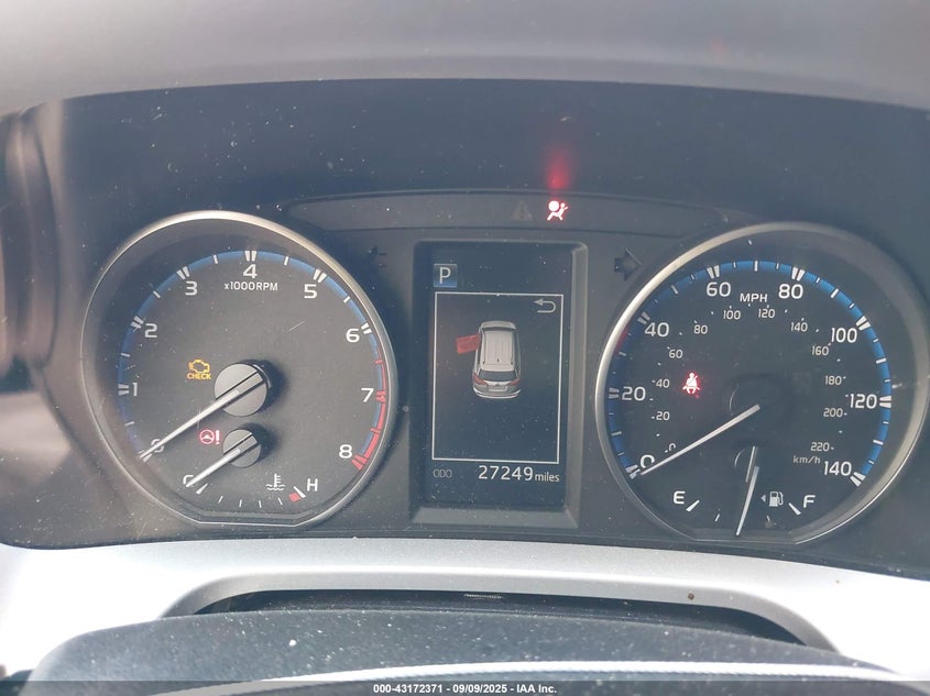 2018 TOYOTA RAV4 LE - JTMZFREV4JJ159954