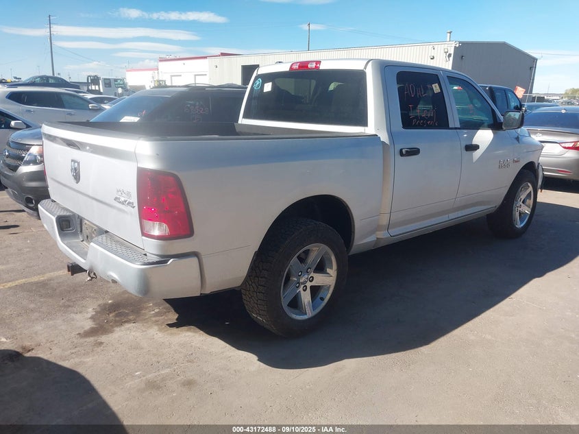 1C6RR7KT6DS654998 2013 RAM 1500 photo no. 4