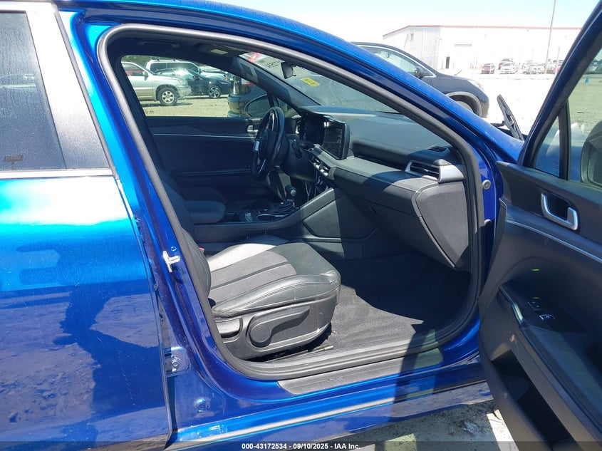 2022 KIA K5 GT-LINE - 5XXG64J25NG164953