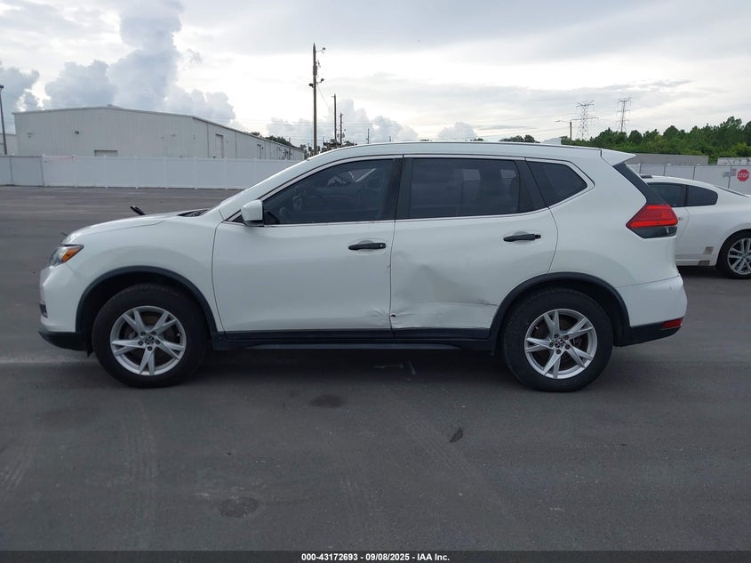 2017 NISSAN ROGUE S - KNMAT2MT5HP566685