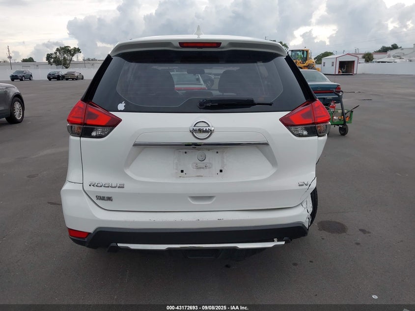 2017 NISSAN ROGUE S - KNMAT2MT5HP566685