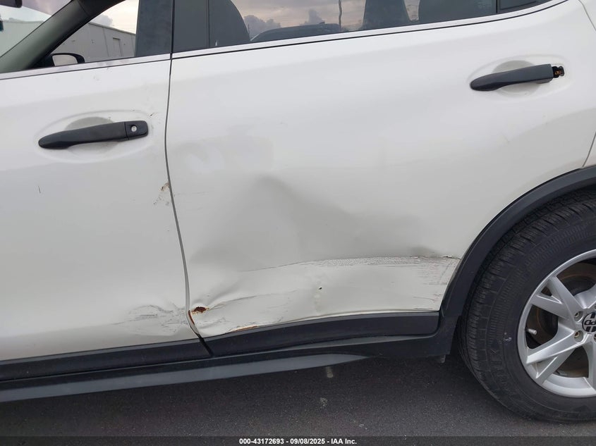 2017 NISSAN ROGUE S - KNMAT2MT5HP566685