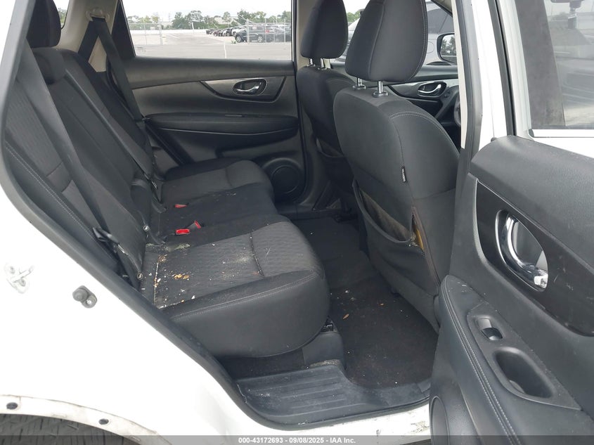 2017 NISSAN ROGUE S - KNMAT2MT5HP566685