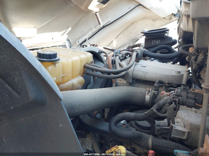 2015 International 4000 4400 VIN: 1HTMKAANXFH720107 Lot: 43172896