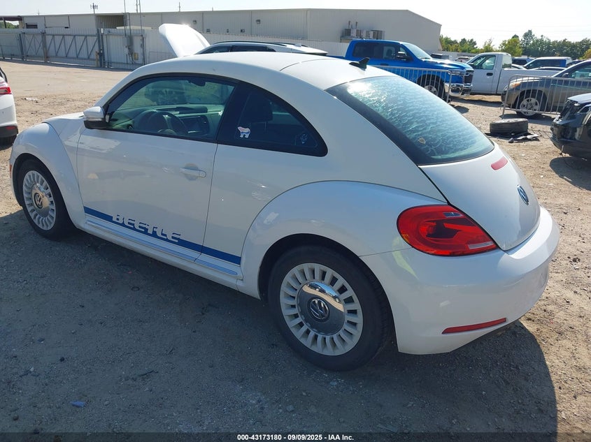 2014 VOLKSWAGEN BEETLE 3VWJP7AT0EM626991