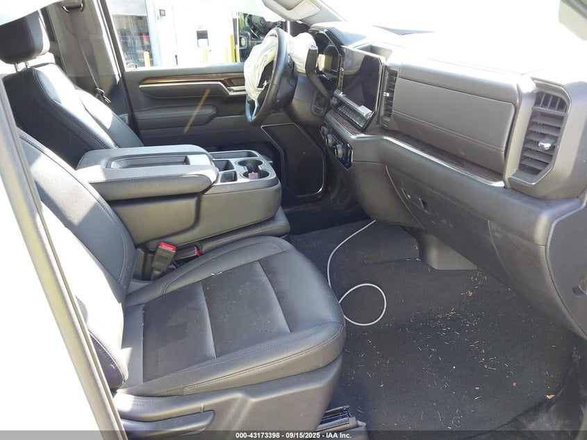 2GC4KNEY0S1127989 2025 CHEVROLET SILVERADO photo no. 5