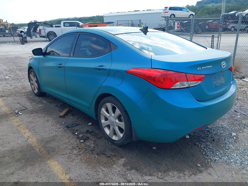 2013 HYUNDAI ELANTRA LIMITED 5NPDH4AE5DH233229